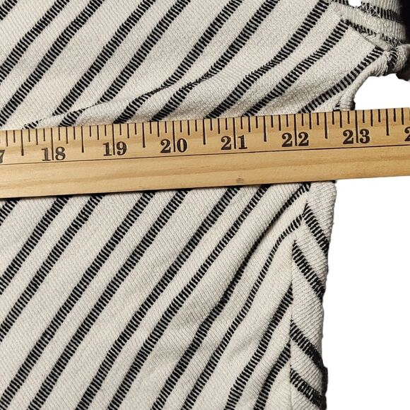 By Together Collection Blouse Small Women Off-the-Shoulder Top Gray Striped - Picture 8 of 9